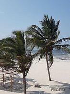 Life Resort St.Thomas Royal Palm