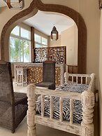 Life Resort St.Thomas Royal Palm