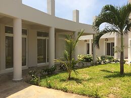 Life Resort St.Thomas Royal Palm