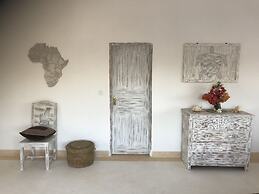 Life Resort St.Thomas Royal Palm