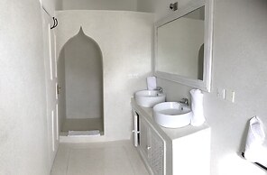 Life Resort St.Thomas Royal Palm