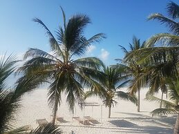 Life Resort St.Thomas Royal Palm