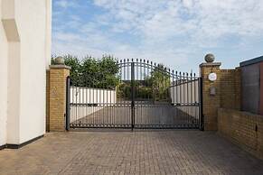 Esplanade Apartments