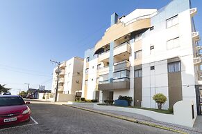 Apartamento 2 quartos 1 suíte - 081