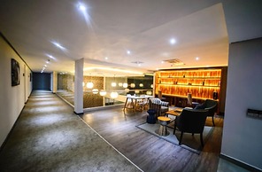 Le Elementos Boutique Hotel