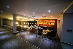 Le Elementos Boutique Hotel