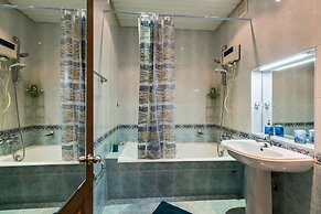 GM Apartment 1 Volkonskiy 15