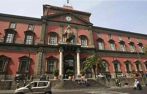 Napoli Squares Suites