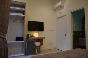 Napoli Squares Suites