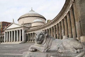 Napoli Squares Suites