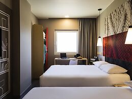 ibis Torreon