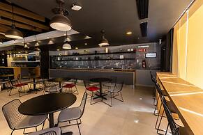 Ibis Tijuana Zona Rio