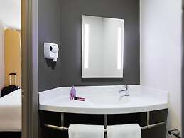 Ibis Tijuana Zona Rio