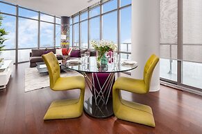 QuickStay Two-Bedroom Condo