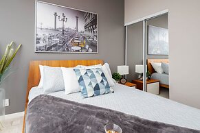 QuickStay Two-Bedroom Condo