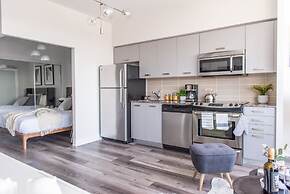 QuickStay Two-Bedroom Condo