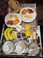 Gateway  Motor Inn