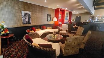 Gateway  Motor Inn