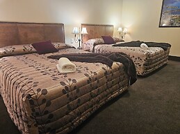 Gateway  Motor Inn