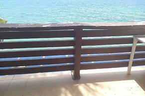 Dolphin Bay Resort Puerto Galera