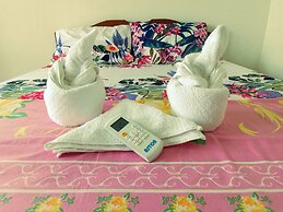 Dolphin Bay Resort Puerto Galera