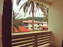 Dolphin Bay Resort Puerto Galera