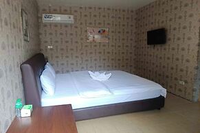 Dolphin Bay Resort Puerto Galera