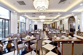 Garco Dragon Hotel 2