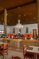 Porto das Naus Praia Hotel