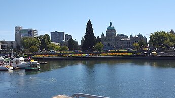 HOV B&B House -Hospitality Ocean view Victoria-