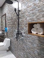 Xayana Home