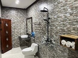 Xayana Home