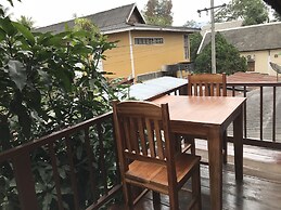 Xayana Home