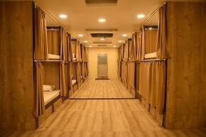 Hotel Relax Inn - Hostel