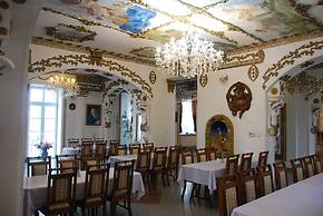 Pałac Tarnowskich