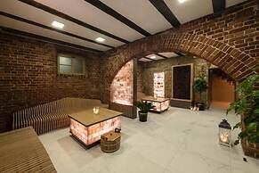 Tarnovsky Hotel, Resort & SPA