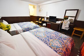 Lei Zhiben Hot Spring