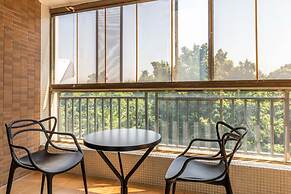 Locals Boutique Apartment Jida No.1