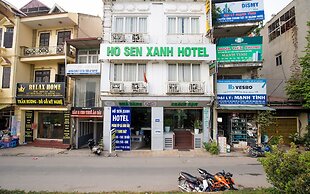 Ho Sen Xanh Hotel