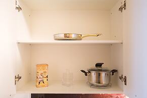 #513 OREKHOVO APARTMENTS with shared bathroom