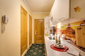 #513 OREKHOVO APARTMENTS with shared bathroom
