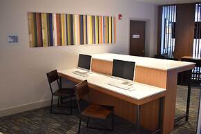 Holiday Inn Express And Suites Boston South - Randolph by IHG