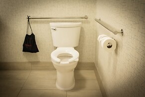 Holiday Inn Express And Suites Boston South - Randolph by IHG