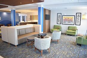 Holiday Inn Express And Suites Boston South - Randolph by IHG