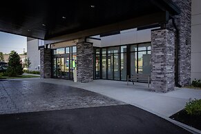 Holiday Inn Express And Suites Boston South - Randolph by IHG