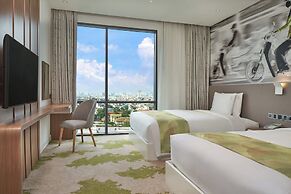 Holiday Inn & Suites Saigon Airport by IHG