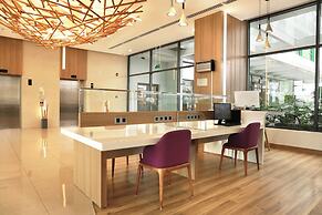 Holiday Inn & Suites Saigon Airport by IHG