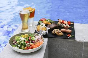 Holiday Inn & Suites Saigon Airport by IHG