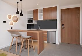 Holiday Inn & Suites Saigon Airport by IHG