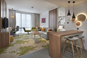 Holiday Inn & Suites Saigon Airport by IHG